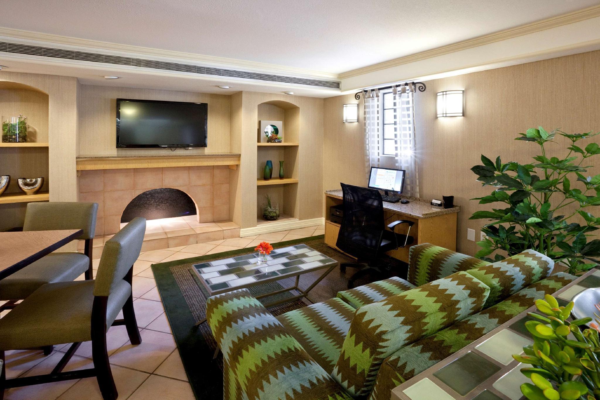 טמפה La Quinta Inn By Wyndham Phoenix Sky Harbor Airport מראה חיצוני תמונה