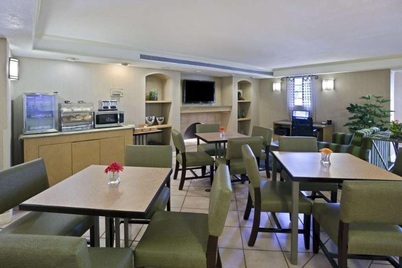 טמפה La Quinta Inn By Wyndham Phoenix Sky Harbor Airport מראה חיצוני תמונה